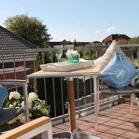 With 2 Bedrooms Casa de Férias Norddeich (Norden)